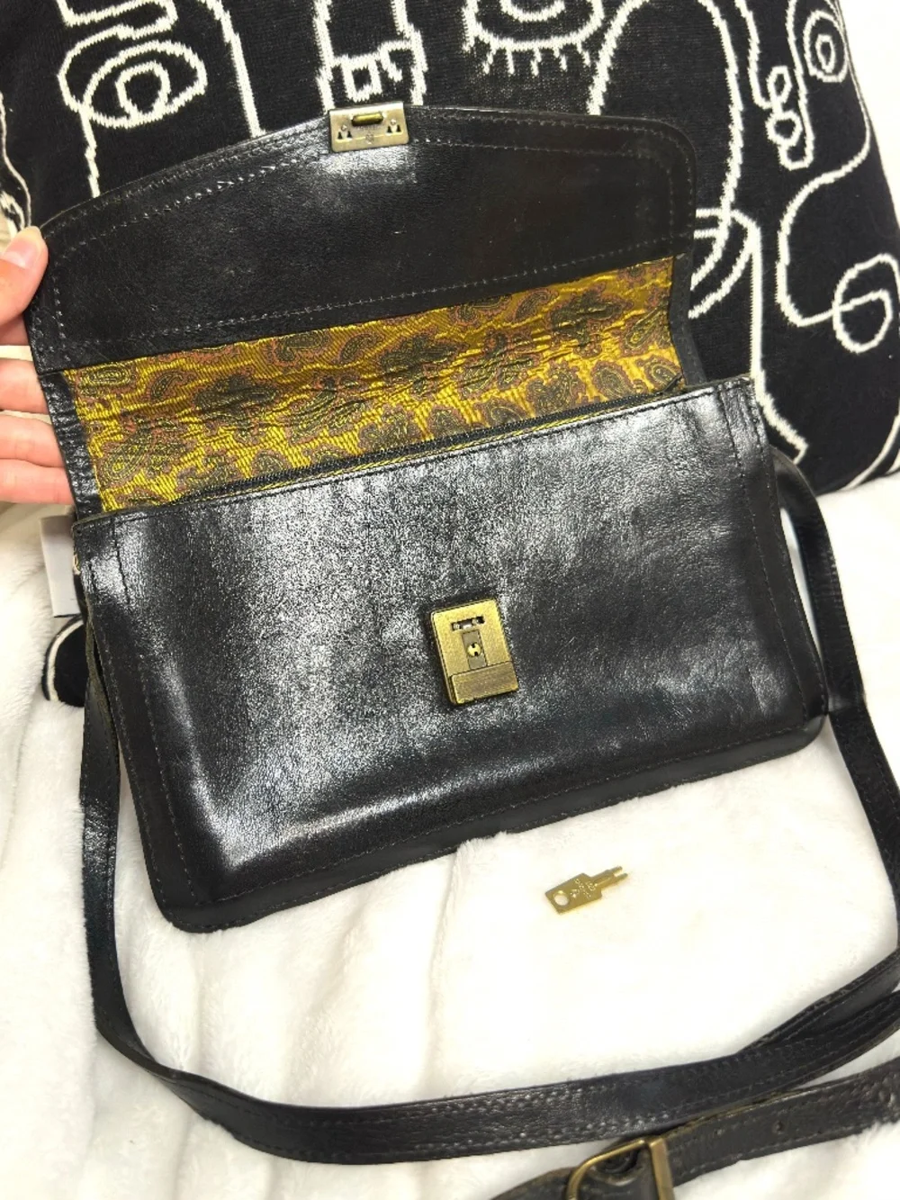 Vintage classic leather lock and key satchel bag